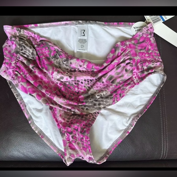 NWT Maidenform Bra Top 36D Top / Matching XL Tummy Control Bottom Pink & Gray - Picture 4 of 6